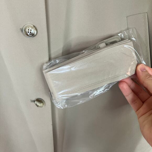 Gallery | Beige 100% Polyester Trench Coat w/ Belt Machine Wash Womens Large - Picture 5 of 9